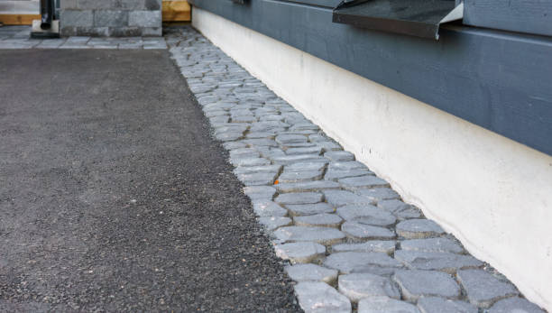 Best Interlocking Driveway Pavers  in Roxana, IL